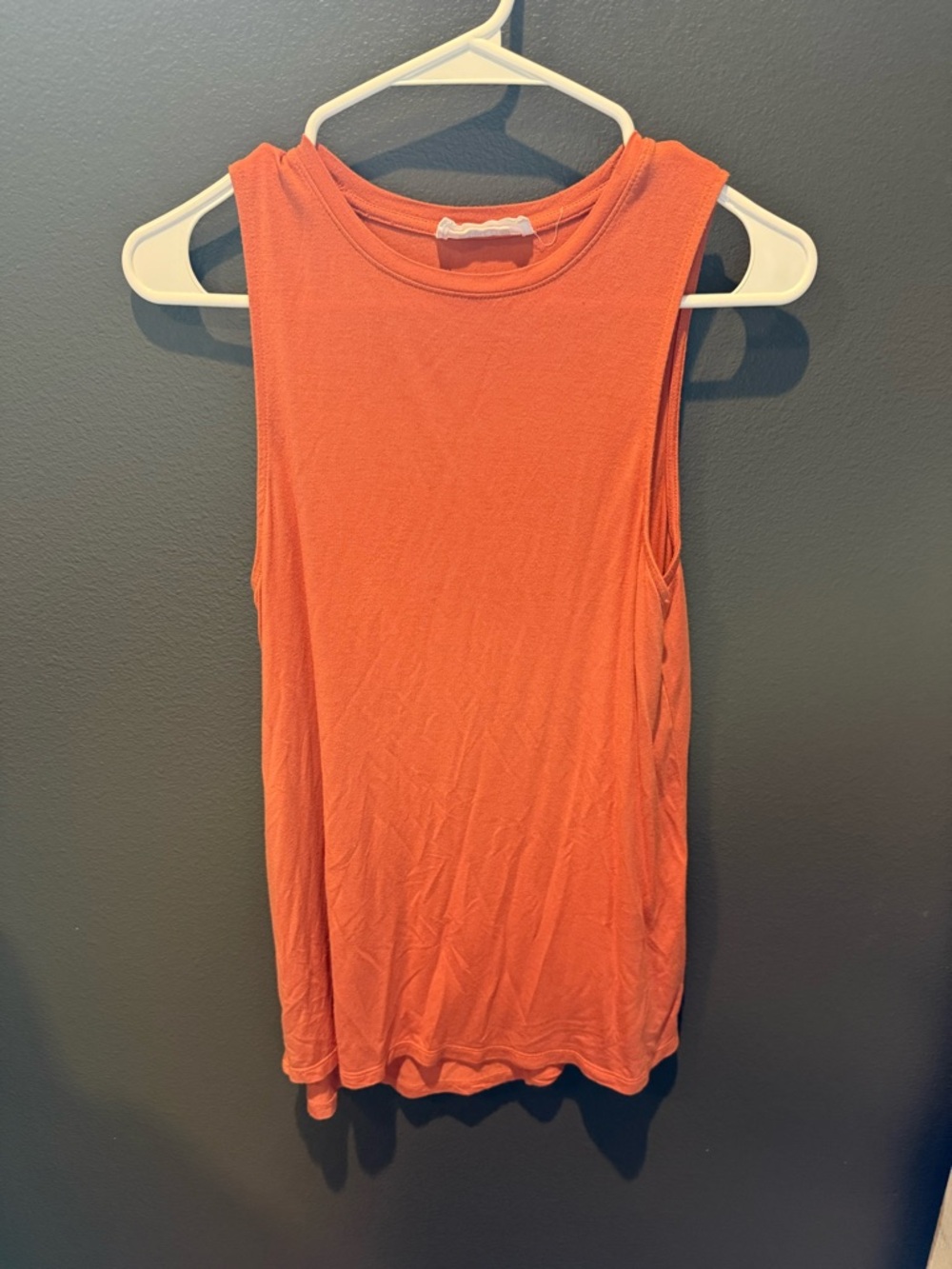 Double Zero Coral Sleeveless Crewneck Tank